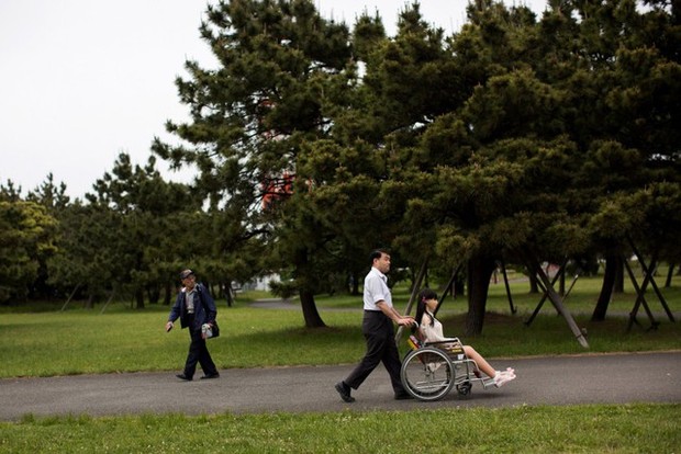 Dự đoán của ông Hoàng Nam Tiến sắp thành hiện thực: Người đàn ông lấy bạn gái là robot, có thể làm mọi thứ, biết im lặng, nguy cơ các bà vợ, bạn gái sẽ thất nghiệp - Ảnh 3.