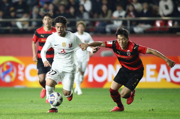 Đội tuyển Thái Lan chọn CLB hơn Asian Cup, fan hâm mộ tức giận