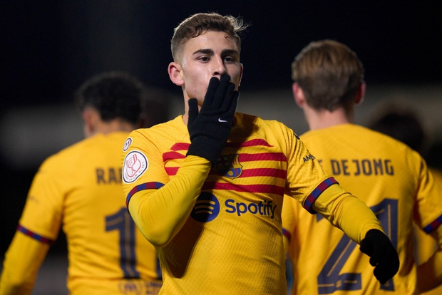 Kết quả bóng đá hôm nay 8/1: Barca giành chiến thắng căng thẳng, PSG hủy diệt đối thủ 9-0