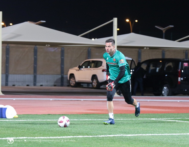 Top những cầu thủ cao nhất Asian Cup: Không ngờ vị trí của Nguyễn Filip