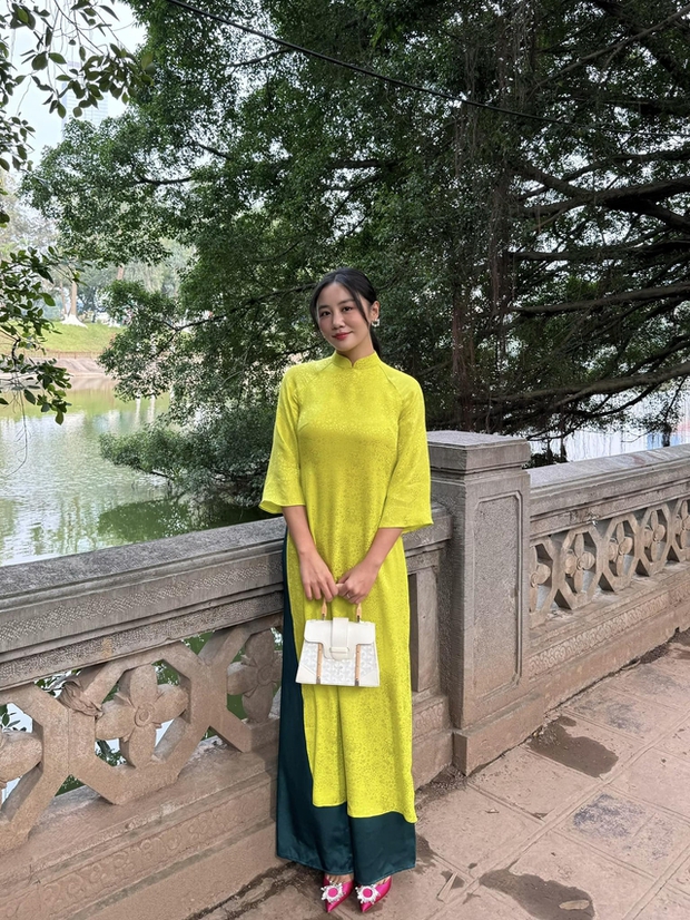 Văn Mai Hương quên luôn lời bản hit Đại minh tinh sau khi nghỉ Tết: Tất cả là tại... măng với gà! - Ảnh 2.