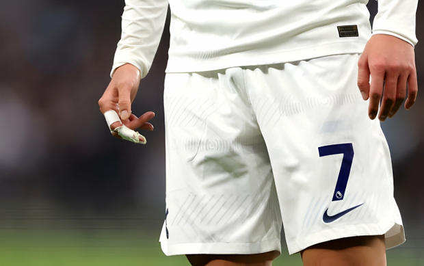 Tuần buồn nhất của Son Heung-min: Bị lộ ẩu đả cùng Lee Kang-in, bất lực đến phát khóc khi đội nhà thua trận - Ảnh 4.