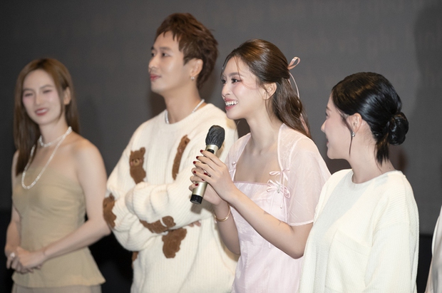 Hé lộ lý do Tiểu Vy “mất tích” trong những ngày đầu cinetour, nói gì khi được Trấn Thành mời đóng phim Mai? - Ảnh 5.