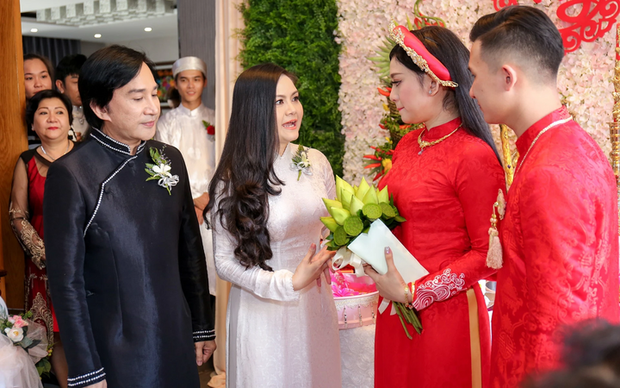 Vợ kém 11 tuổi gọi Kim Tử Long là chú, hé lộ cách cư xử với con riêng của chồng - Ảnh 4.