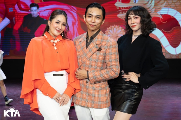 Ốm đau vẫn bị anti-fan xúc phạm, Khánh Thi tổn thương tung ảnh ngồi xe lăn ở sân bay - Ảnh 2.