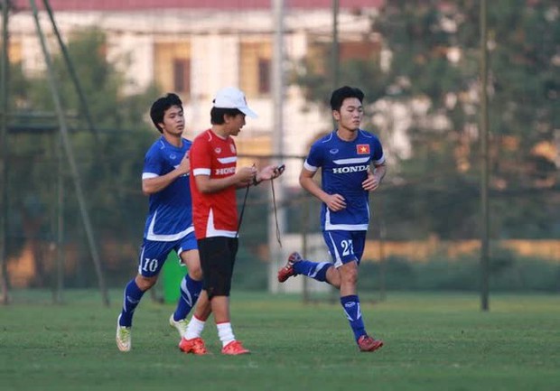 Xuân Trường lần đầu kể hết: Từng bị dằn mặt ở đội tuyển Việt Nam vì đi muộn, gọi chuyến xuất ngoại là chuyến đi thần kỳ - Ảnh 1.