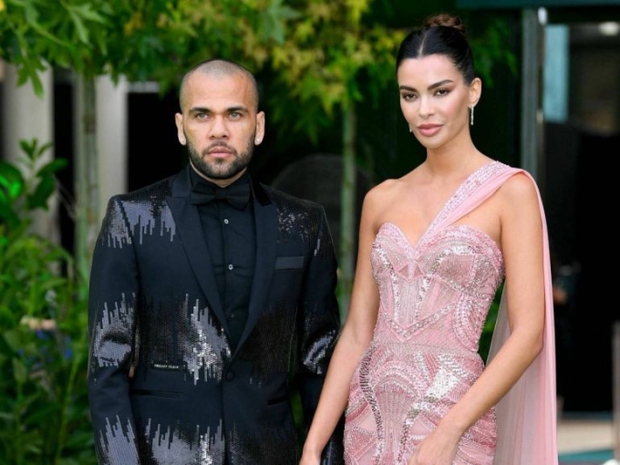 Joana Sanz và Dani Alves