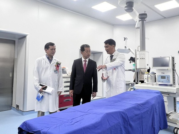 Đà Nẵng đưa vào sử dụng trung tâm ghép tạng, phẫu thuật thần kinh gần 1.000 tỷ đồng - Ảnh 3. Đà Nẵng đưa vào sử dụng trung tâm ghép tạng, phẫu thuật thần kinh gần 1.000 tỷ đồng - Ảnh 3.