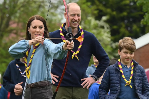 William và Kate đang bí mật đào tạo con trai cả trở thành vị vua tương lai, giúp con không hoảng sợ khi thực hiện các nhiệm vụ hoàng gia - Ảnh 2.