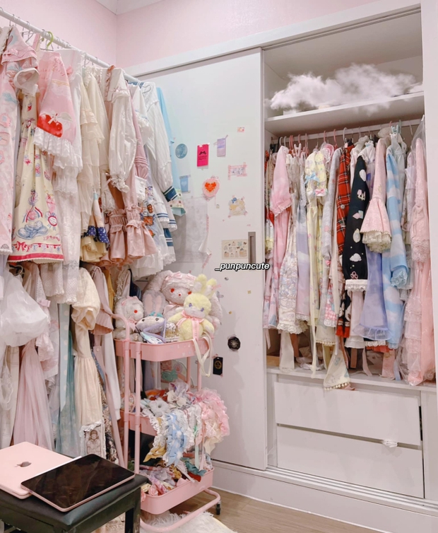 Tên của tớ là Pun: Tiểu thư có 1,3 triệu fan trên TikTok, diện mạo và cuộc sống đời thật như búp bê xé truyện bước ra là ai? - Ảnh 4. Tên của tớ là Pun: Tiểu thư có 1,3 triệu fan trên TikTok, diện mạo và cuộc sống đời thật như búp bê xé truyện bước ra là ai? - Ảnh 4.
