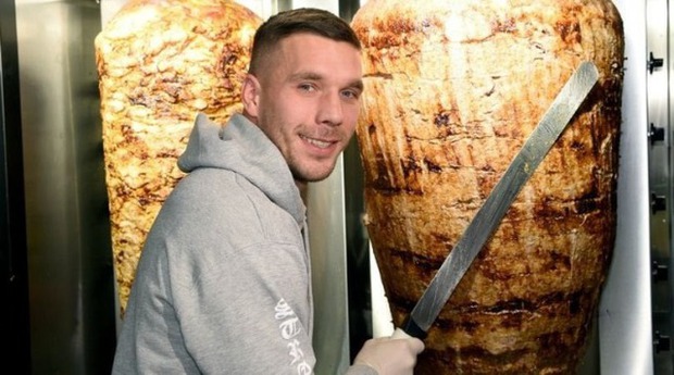 Hành trình đổi đời của Podolski - Ảnh 2.