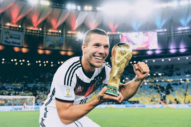 Hành trình đổi đời của Podolski - Ảnh 1.