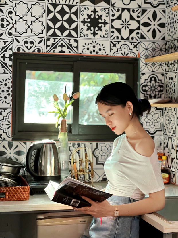 Gen Z đốt sức để kiếm 100 triệu/tháng: Vài điều ngộ ra từ áp lực tiền bạc để vào 2024 vững bước hơn - Ảnh 3. Gen Z đốt sức để kiếm 100 triệu/tháng: Vài điều ngộ ra từ áp lực tiền bạc để vào 2024 vững bước hơn - Ảnh 3.