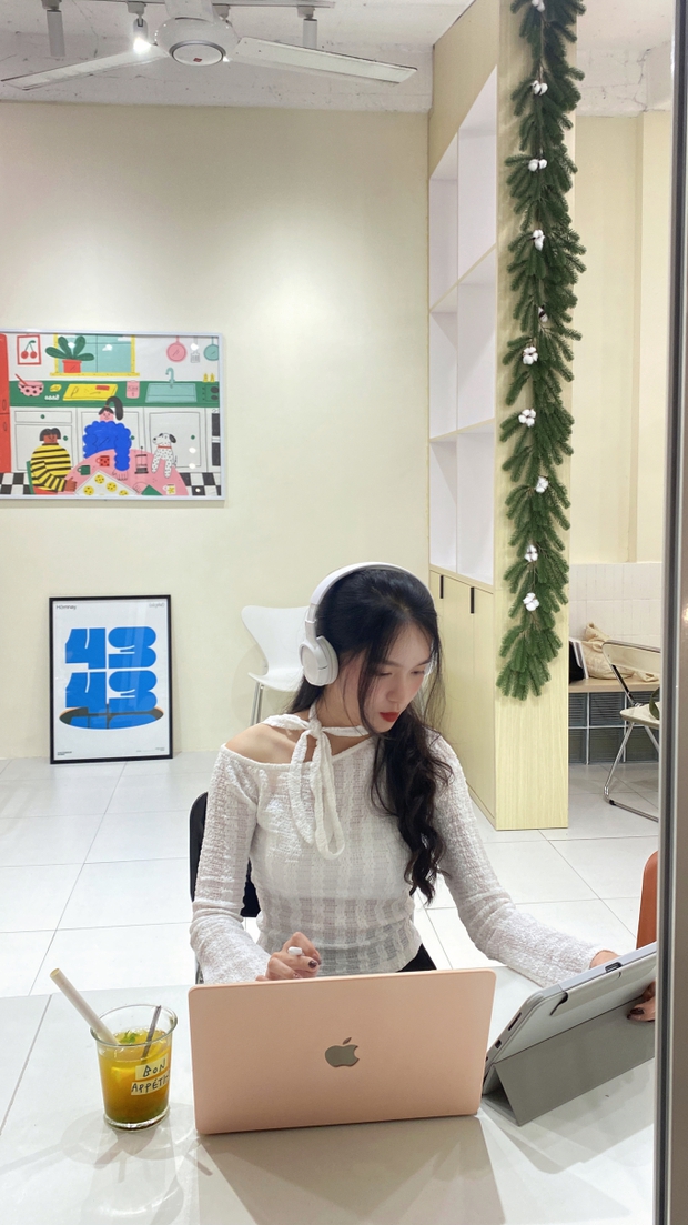 Gen Z đốt sức để kiếm 100 triệu/tháng: Vài điều ngộ ra từ áp lực tiền bạc để vào 2024 vững bước hơn - Ảnh 2. Gen Z đốt sức để kiếm 100 triệu/tháng: Vài điều ngộ ra từ áp lực tiền bạc để vào 2024 vững bước hơn - Ảnh 2.