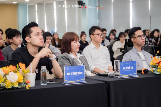 Workshop Digital Game Changer đón nhận lửa nhiệt của sinh viên các trường đại học top đầu - Ảnh 4.