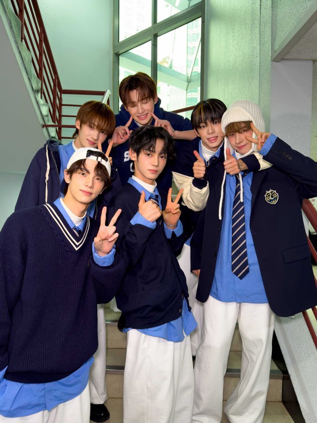 Em trai SEVENTEEN bị tố gian lận vì thăng hạng nhạc số khó hiểu, còn có khả năng chặn PAK của IU? - Ảnh 5.