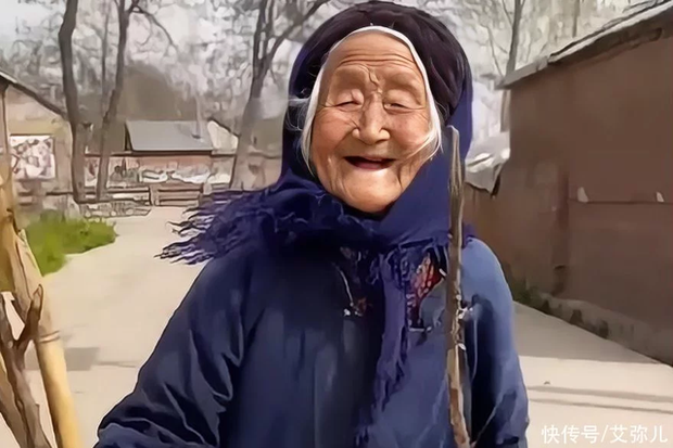 Cụ bà 103 tuổi vẫn khỏe mạnh, lái ô tô như người trẻ nhờ 2 thói quen đơn giản: Không phải tập thể dục - Ảnh 1.