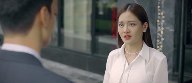 Chúng Ta Của 8 Năm Sau khiến netizen phát điên vì 1 nhân vật, cách hành xử đáng sợ hơn cả chồng tồi - Ảnh 1.