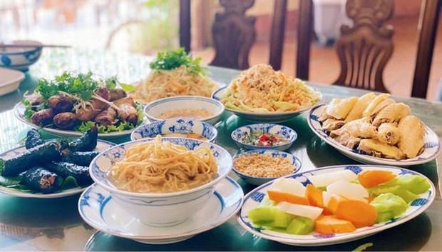 Một món canh xả xui cuối năm: Dùng để dâng lên vua chúa, ngày nay 150 nghìn đồng/bát - Ảnh 1.