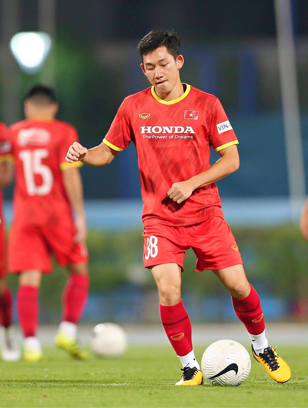 Nguyễn Hai Long: Tiền vệ tuổi Rồng và khát vọng năm mới 2024 - Ảnh 2.