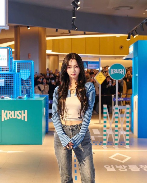 Clip: Karina (aespa) bị tất cả fansite hiệp lực tẩy chay ở sự kiện, nhận trái đắng sau khi công khai yêu Lee Jae Wook? - Ảnh 4.