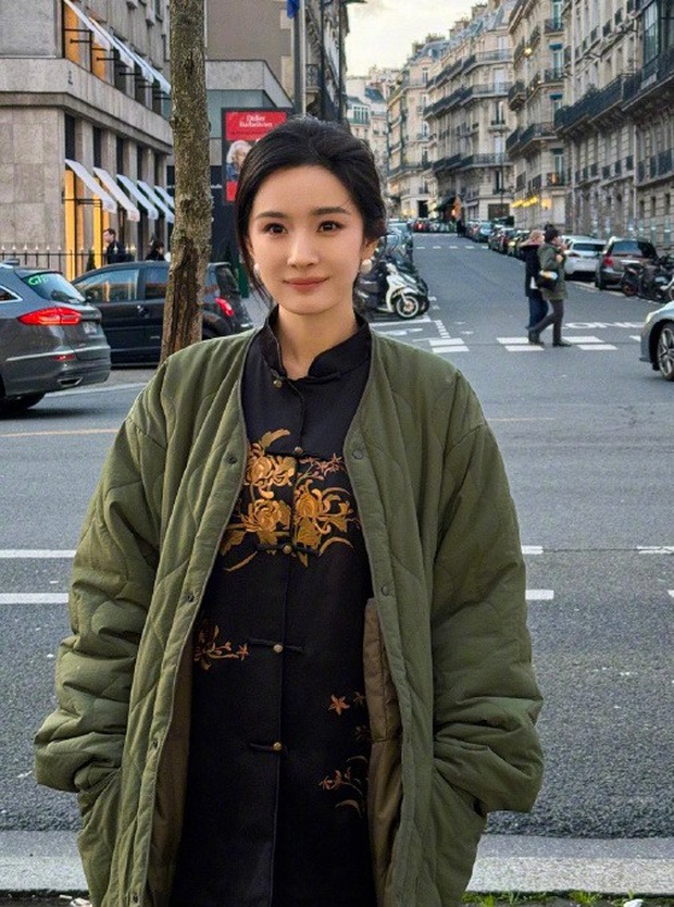 Lộ diện giám khảo kỳ thi năng khiếu vào Bắc Ảnh, thí sinh nhìn lướt profile thôi đã run cầm cập chứ chưa cần vào thi! - Ảnh 1.