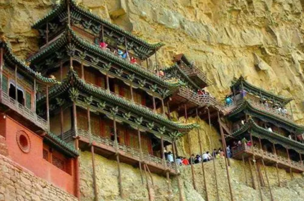 Ngôi chùa nguy hiểm nhất Trung Quốc cheo leo trên vách núi hơn 1.500 năm - Ảnh 5.