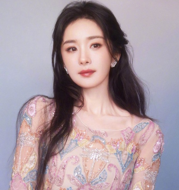 Dương Mịch và Triệu Lệ Dĩnh trong cuộc chiến không hồi kết - Ảnh 2.