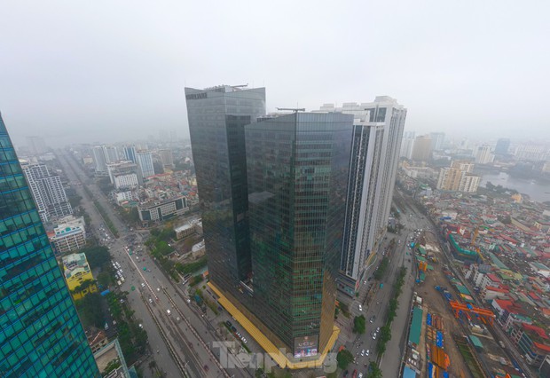 Cận cảnh tòa nhà 1 tỷ USD ở Hà Nội của bà Trương Mỹ Lan - Ảnh 14.