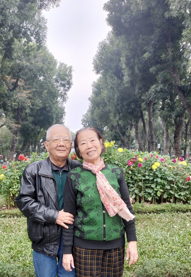 Cụ ông 85 tuổi ở Hà Nội yêu cụ bà 80 tuổi quen qua mạng: Bà đẹp như nàng tiên của tôi - Ảnh 1.