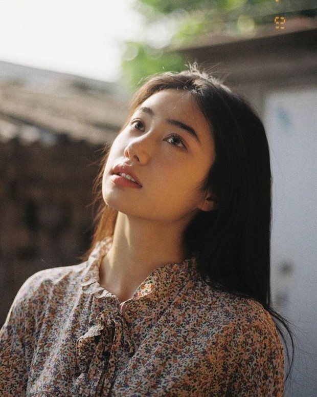 Màu móng chân nhợt nhạt