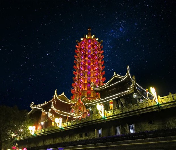 Ngôi chùa có tòa tháp độc nhất Việt Nam, nắm giữ 2 kỷ lục thế giới: Chỉ cách Hà Nội hơn 30km - Ảnh 3.