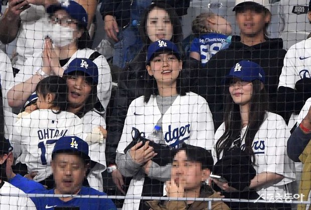 Một mỹ nhân gây sốt trên khán đài môn bóng chày tại Hàn Quốc những ngày qua, lấn lướt cả chị đẹp Son Ye Jin - Ảnh 5.