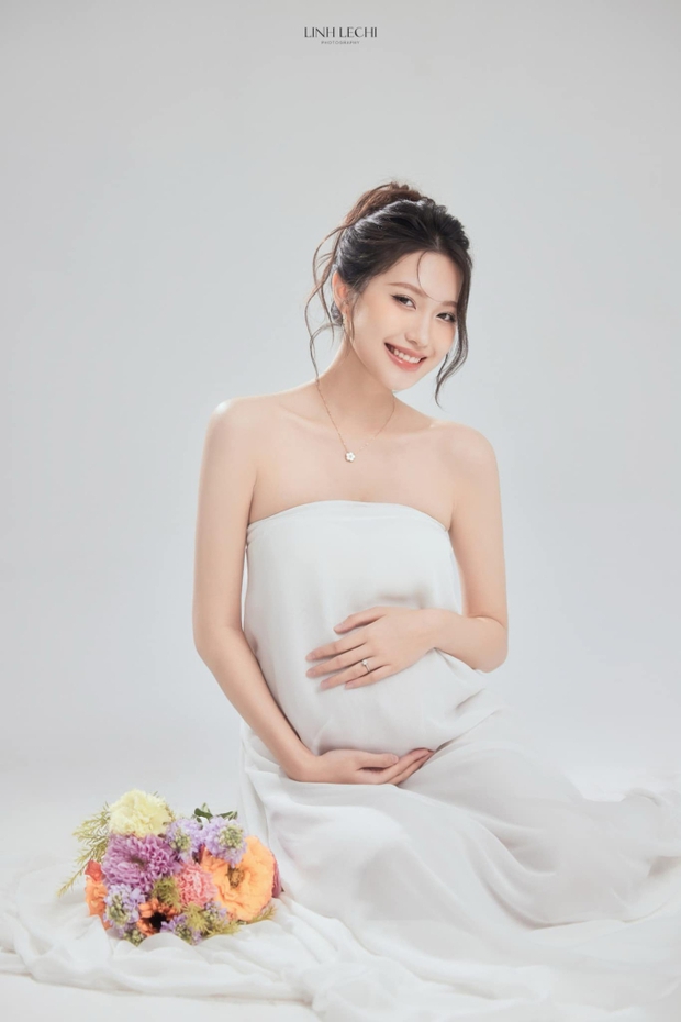 Doãn Hải My đọ sắc với hoa hậu Đoàn Thiên Ân - Ảnh 1