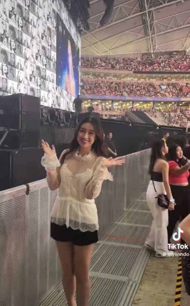 Đỗ Mỹ Linh đi xem concert Taylor Swift - Hình 3.