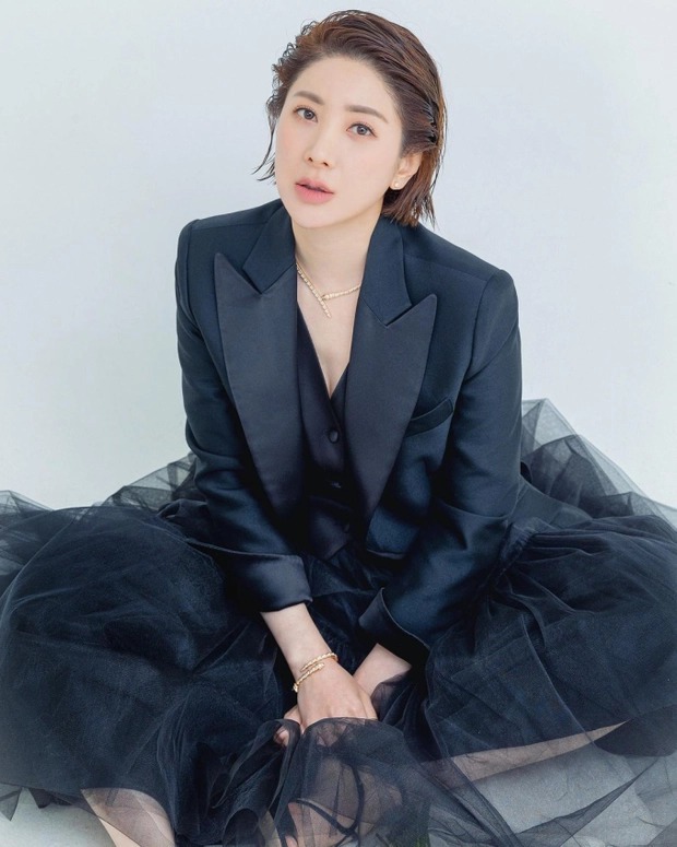 1 nữ ca sĩ đình đám chủ động đệ đơn ly hôn sau khi bị chồng doanh nhân đá phũ phàng - Ảnh 5.