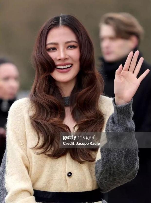 Dàn sao Thái qua “ống kính hung thần” Getty Images ở Paris Fashion Week: Lisa thần thái ngút ngàn, Baifern - Mai Davika và các mỹ nhân khác thì sao? - Ảnh 11.