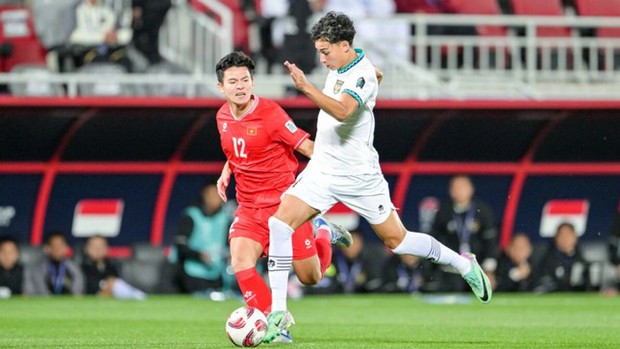 Vé xem đại chiến Indonesia vs Việt Nam hết veo sau vài giờ - Ảnh 1.