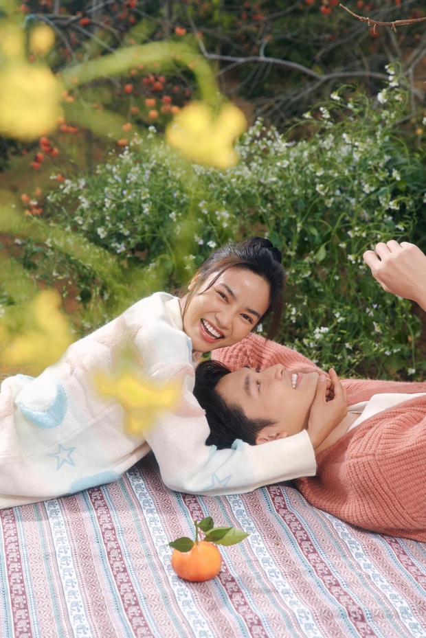 Anh Đào trong vai diễn nữ sĩ Hồng Hà