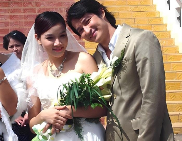 Cặp sao Việt sau 16 năm lại làm vợ chồng, mỹ nhân hack tuổi sánh đôi bên sao nam đẹp như lai Tây - Ảnh 2.
