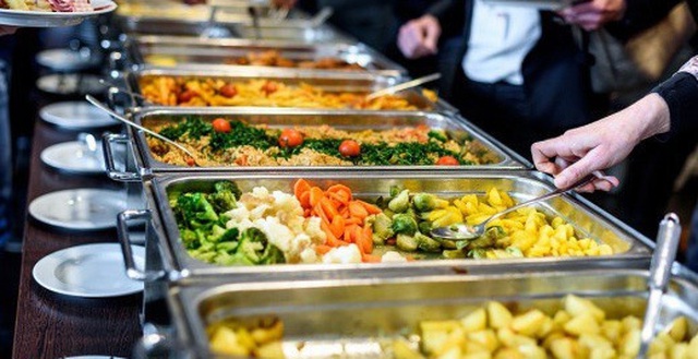 Những thủ thuật vận hành của các nhà hàng buffet để không bao giờ ...