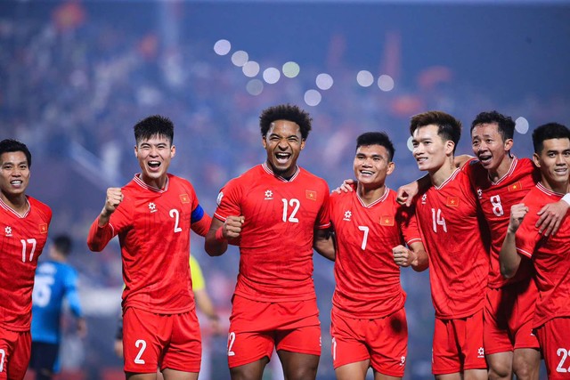 Xuân Son - Tiến Linh tỏa sáng, đội tuyển Việt Nam hiên ngang vào chung kết AFF Cup- Ảnh 3.