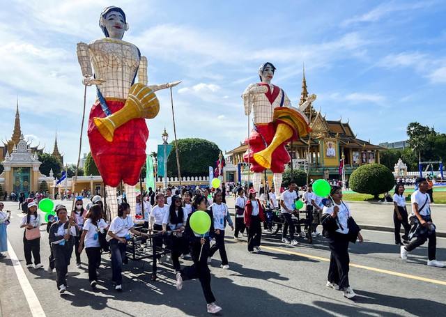 Thế giới bước sang năm 2025: Liên tiếp những màn pháo hoa rực rỡ chào mừng khởi đầu mới- Ảnh 22.