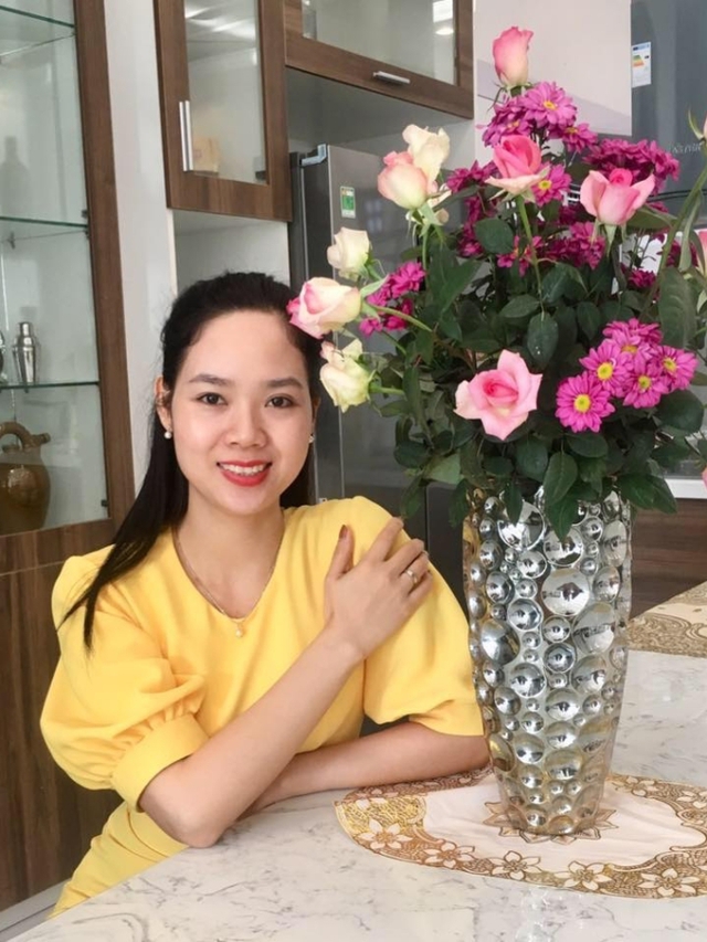 Hoa hậu đầu tiên thi Miss World: Du học ở Anh, kết hôn với mối tình đầu và nhan sắc hiện tại gây bất ngờ- Ảnh 12.