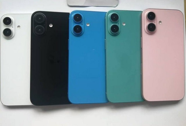 Nóng: Mô hình thực tế iPhone 16 lộ diện, thiết kế và loạt màu sắc mới đây rồi!- Ảnh 1.