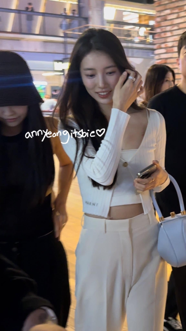 VIP event gathering Jennie and Suzy: The beauty of the 3 hottest goddesses in Kpop is not as good as the attitude of the BLACKPINK rapper - Photo 1.