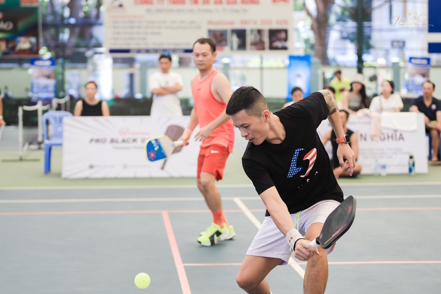 Nhà vô địch châu Á Nguyễn Anh Thắng thi đấu xuất sắc, lên ngôi giải pickleball hàng đầu Việt Nam- Ảnh 2.