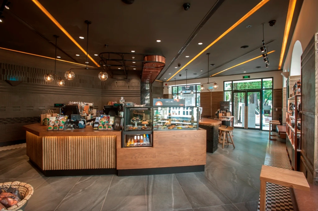 Cửa hàng Starbucks "huyền thoại" tại TP.HCM tuyên bố đóng cửa dù đang rất hot và đông khách- Ảnh 3.