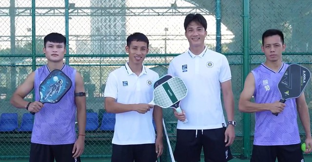 Sao bóng đá “đại chiến” Pickleball: Văn Quyết, Văn Hoàng đối đầu Hùng Dũng, Tuấn Hải- Ảnh 1.