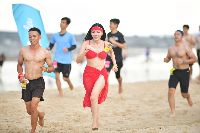 Bikini Run Phan Thiet 2024 - giải chạy “nóng bỏng” nhất mùa hè tại NovaWorld Phan Thiet- Ảnh 4.